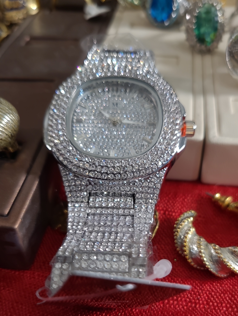 Watch - Picture 1 of 1